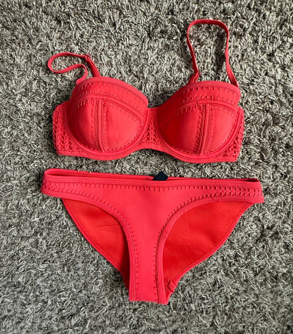 Triangl Red Bikini Set Swimsuit Size Small Underwire Vacation Beach Swimming